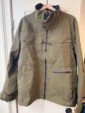 Aether Mission Snow Shell XXL in Command Green